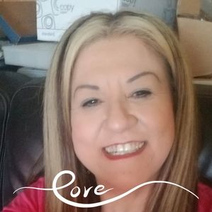 Meet your Posher, Elisa